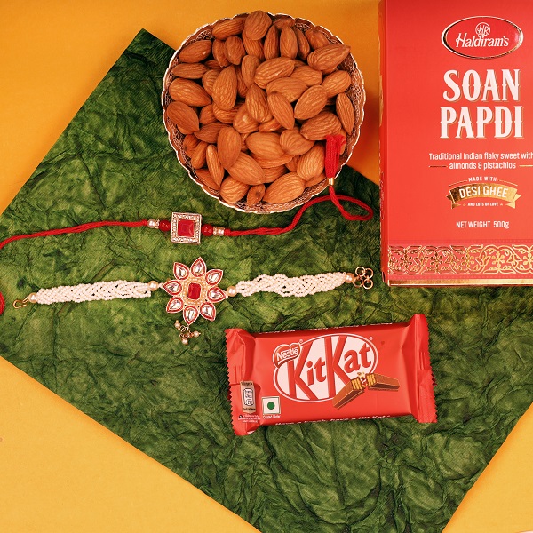 Distinctive Bhaiya Bhabhi Rakhi Combo